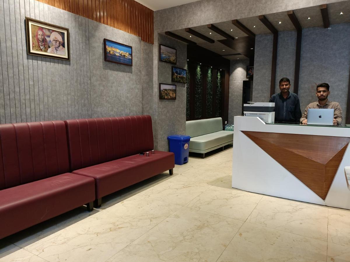 Hotel Vrinda Inn أُودايبور المظهر الخارجي الصورة