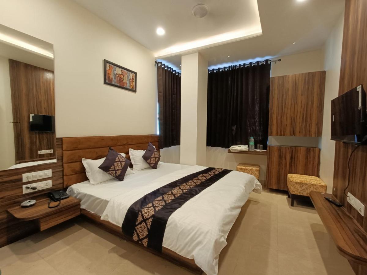 Hotel Vrinda Inn أُودايبور المظهر الخارجي الصورة