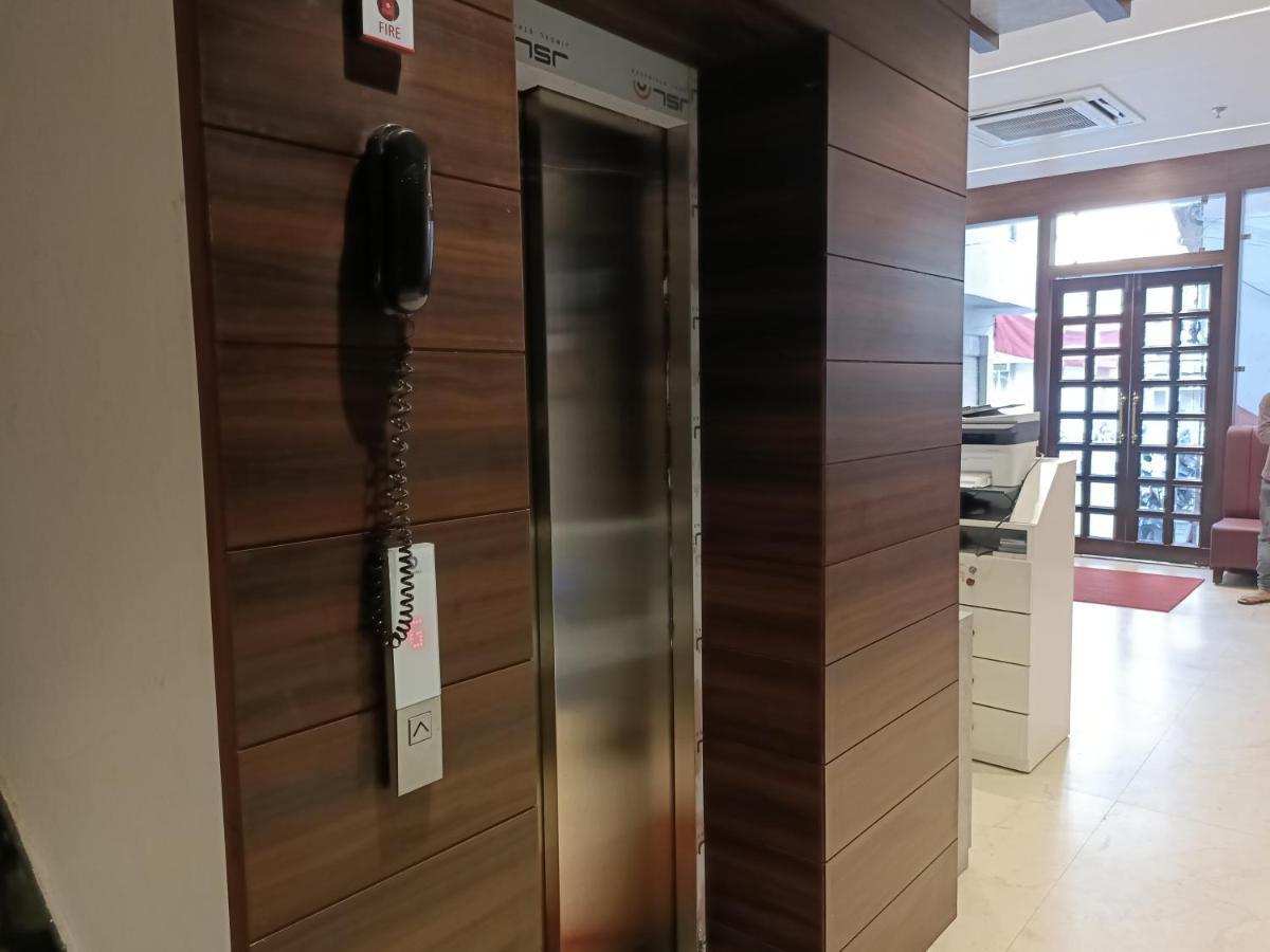 Hotel Vrinda Inn أُودايبور المظهر الخارجي الصورة