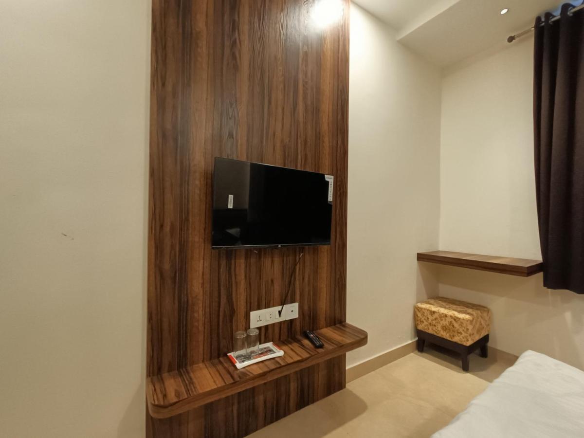 Hotel Vrinda Inn أُودايبور المظهر الخارجي الصورة