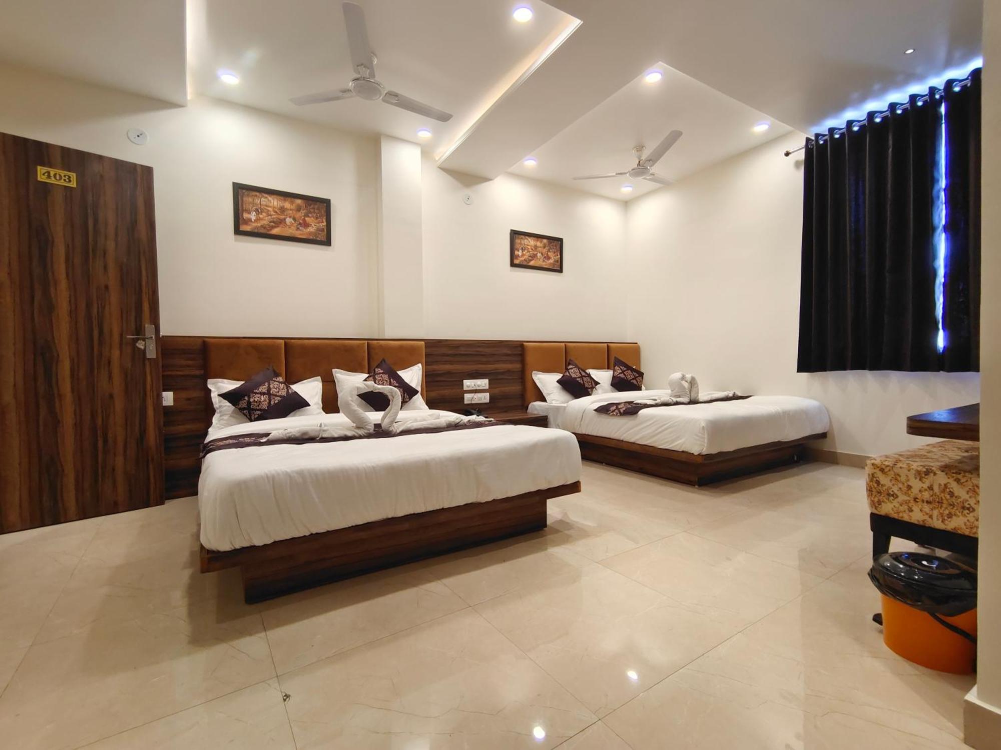 Hotel Vrinda Inn أُودايبور المظهر الخارجي الصورة