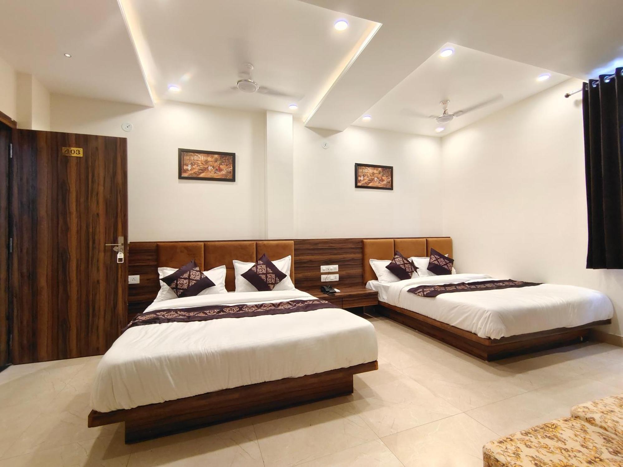 Hotel Vrinda Inn أُودايبور المظهر الخارجي الصورة